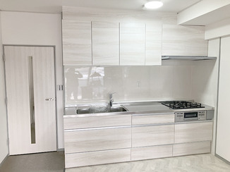 キッチンリフォーム 高さ調整と収納力アップで使いやすくなったキッチン